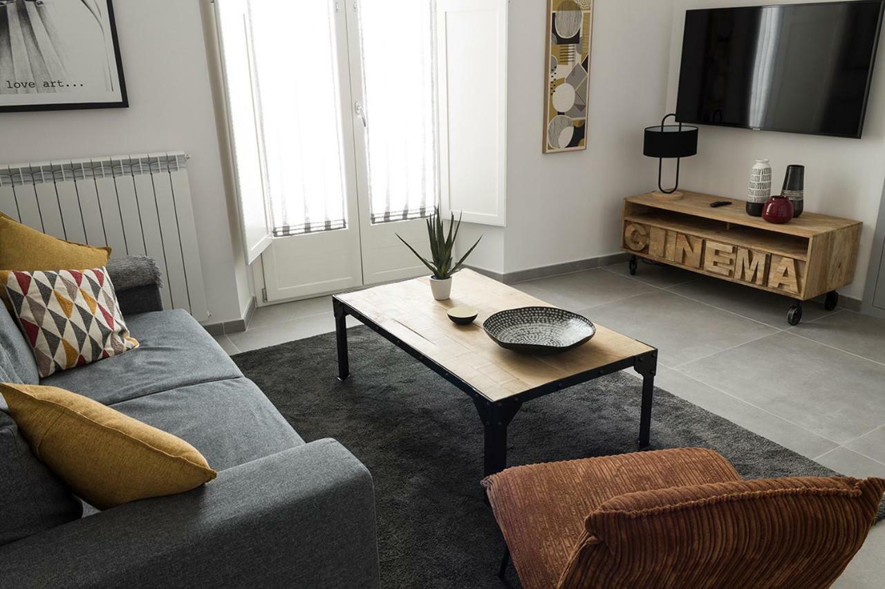 Urban Luxury Apartment Салерно Екстер'єр фото