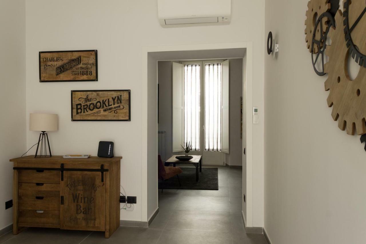 Urban Luxury Apartment Салерно Екстер'єр фото
